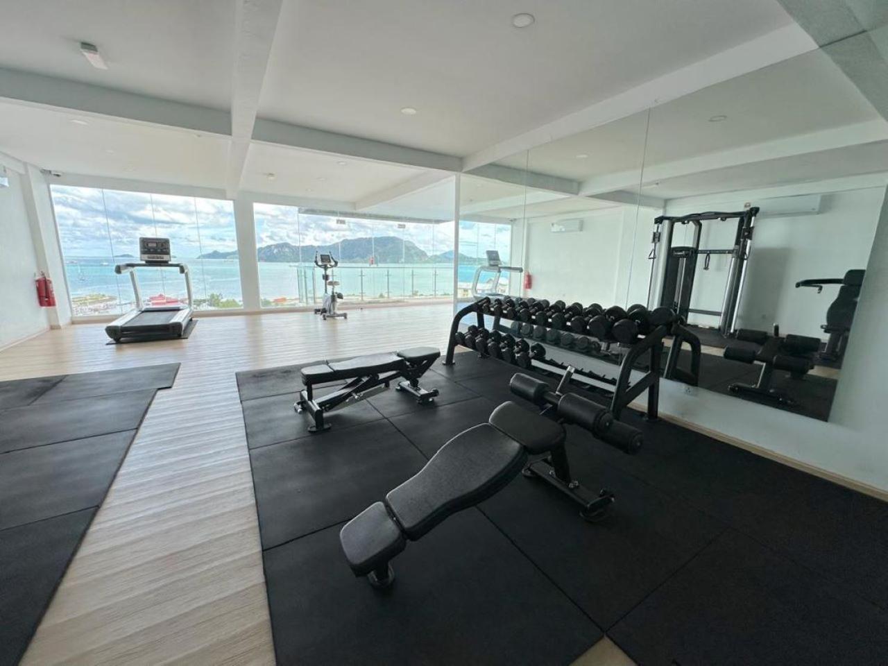 Maya Seaview Families Suite Apartment + Sky Pool Kuah Zewnętrze zdjęcie